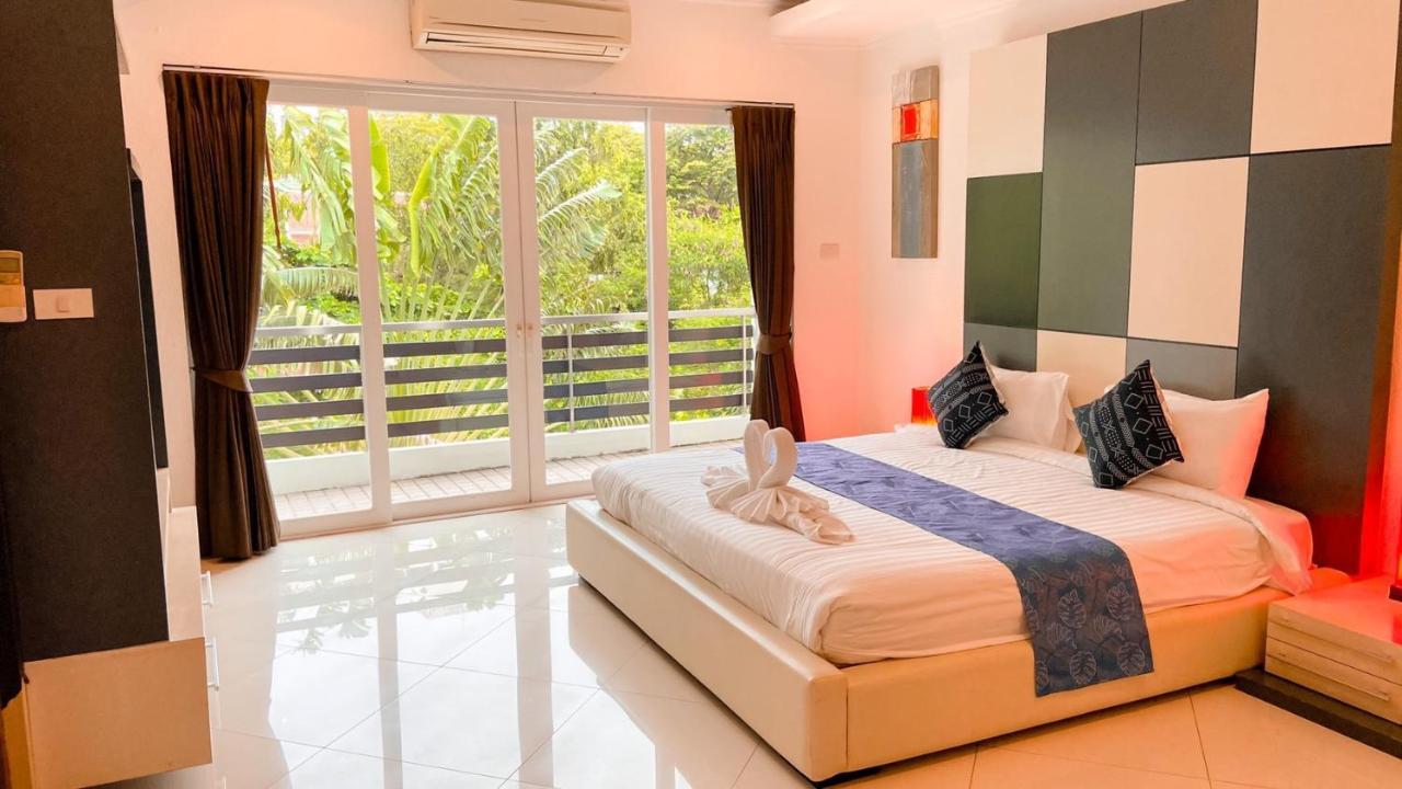 Hidden Palm Pool Villas Pattaya Exteriör bild
