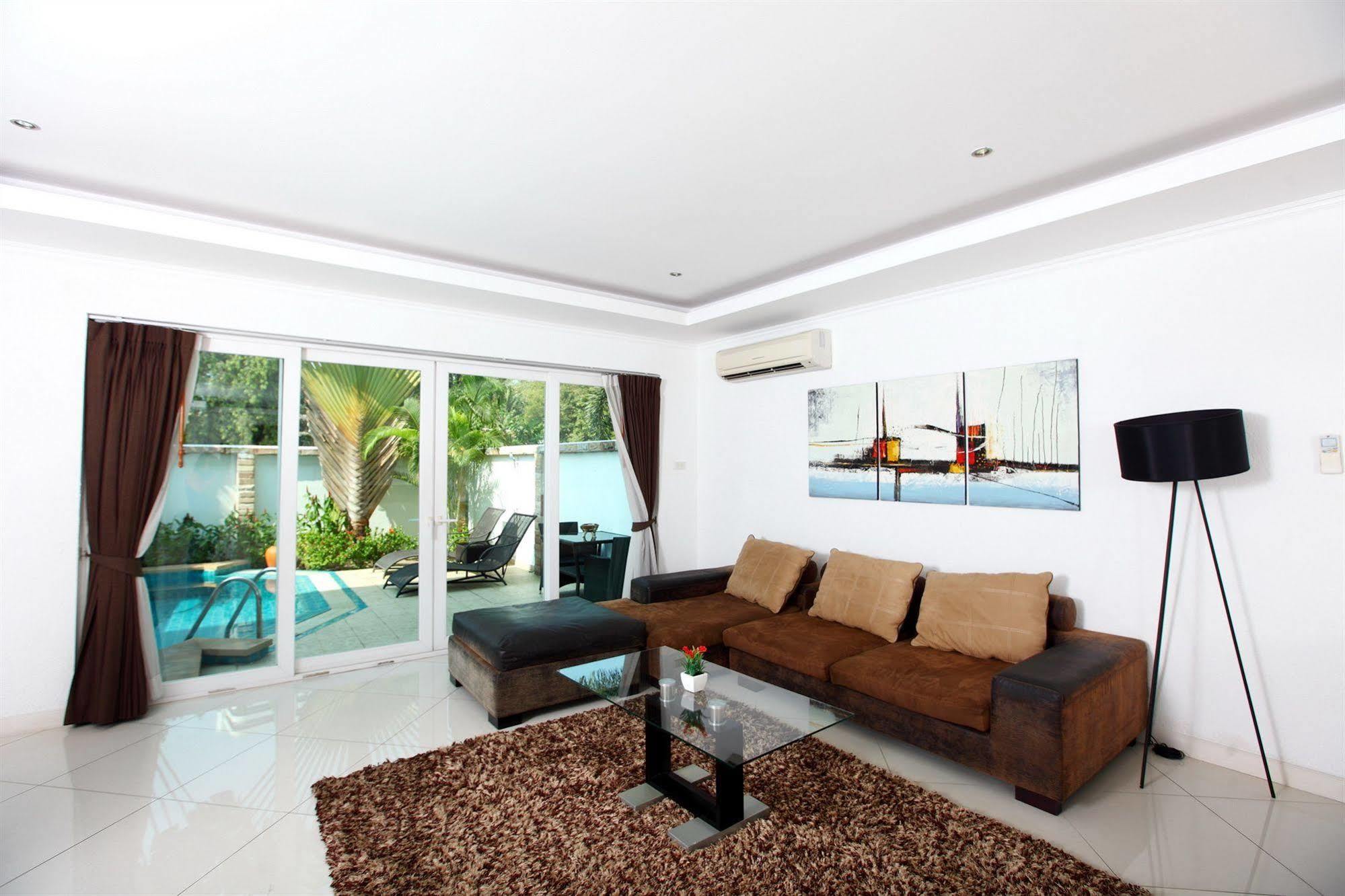 Hidden Palm Pool Villas Pattaya Exteriör bild