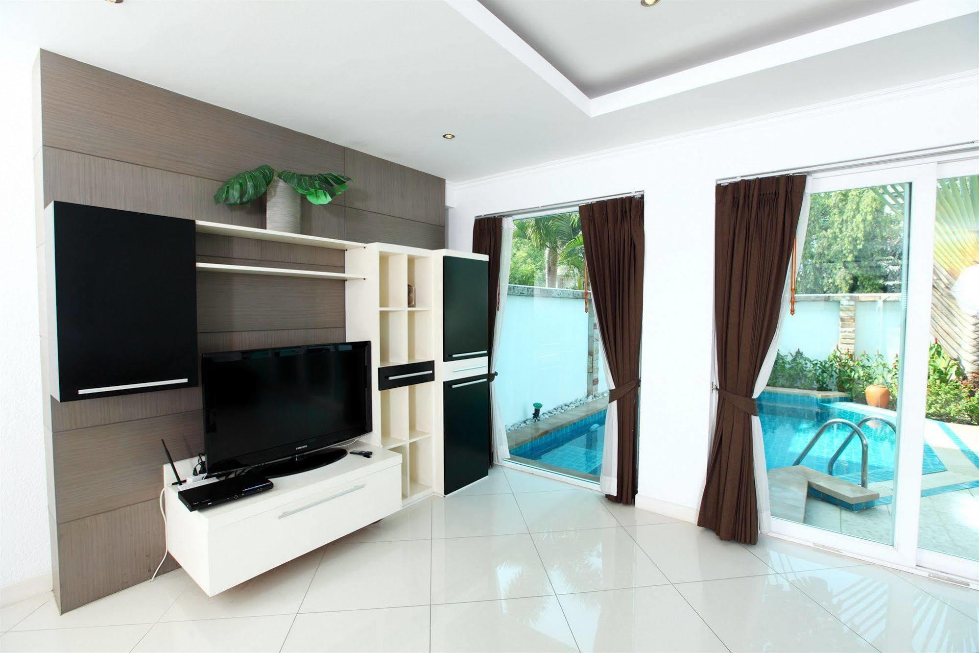 Hidden Palm Pool Villas Pattaya Exteriör bild