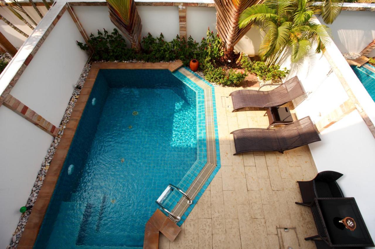 Hidden Palm Pool Villas Pattaya Exteriör bild